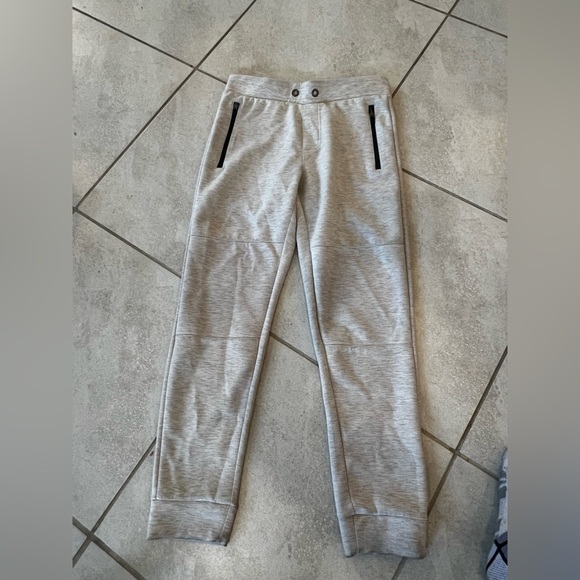Aeropostale women’s  Gray Jogger Pants - Picture 1 of 6